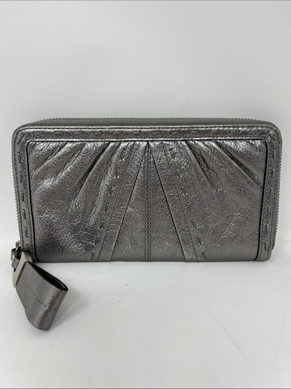 B. MAKOWSKY PEWTER GENUINE LEATHER ZIP AROUND PLEATED WALLET